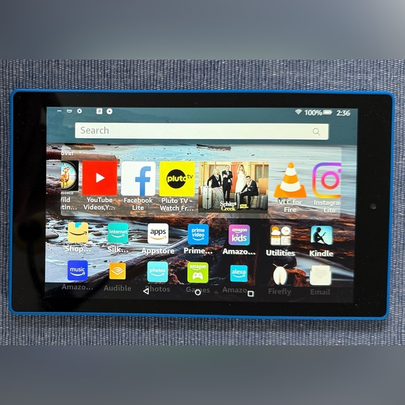 Amazon Fire HD 8 5th Gen 8GB Wi-Fi Tablet 8 Inch HD Display, Blue - Picture 3 of 15